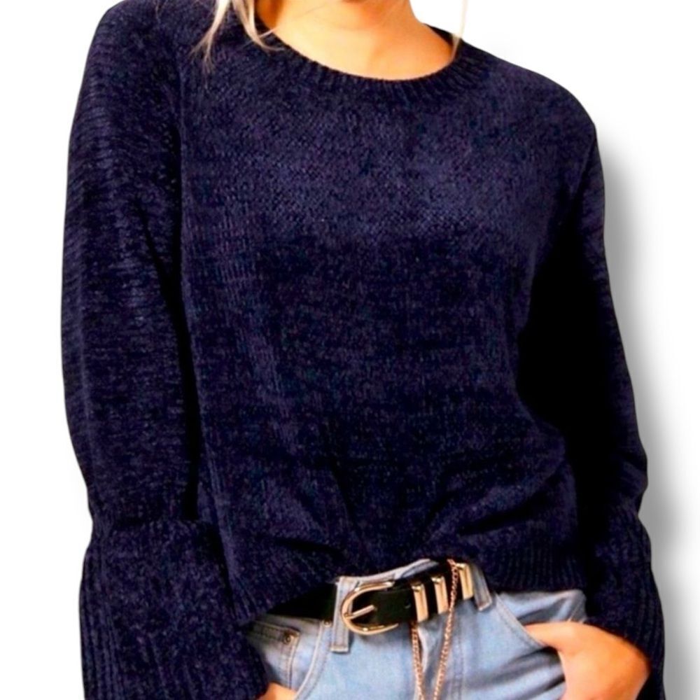Blue Crew Neck Long Sleeve Soft Chenille Knit Sweater - NEW